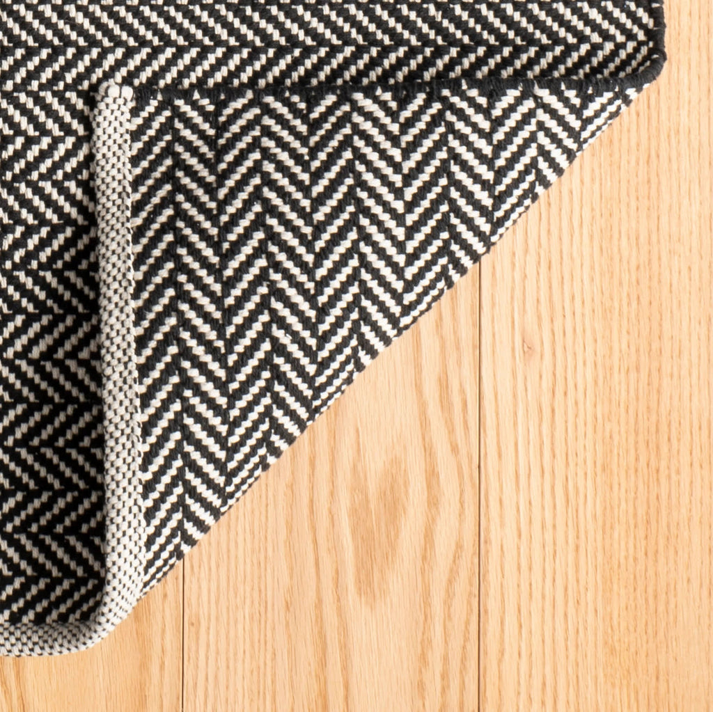 dash albert herringbone da970 black rug