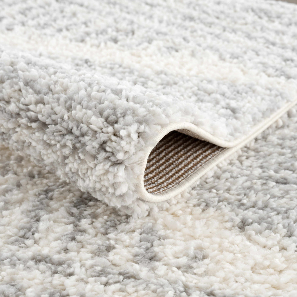 Hauteloom Gala HGACGALAB31 Gray Machine Made Polypropylene Rug