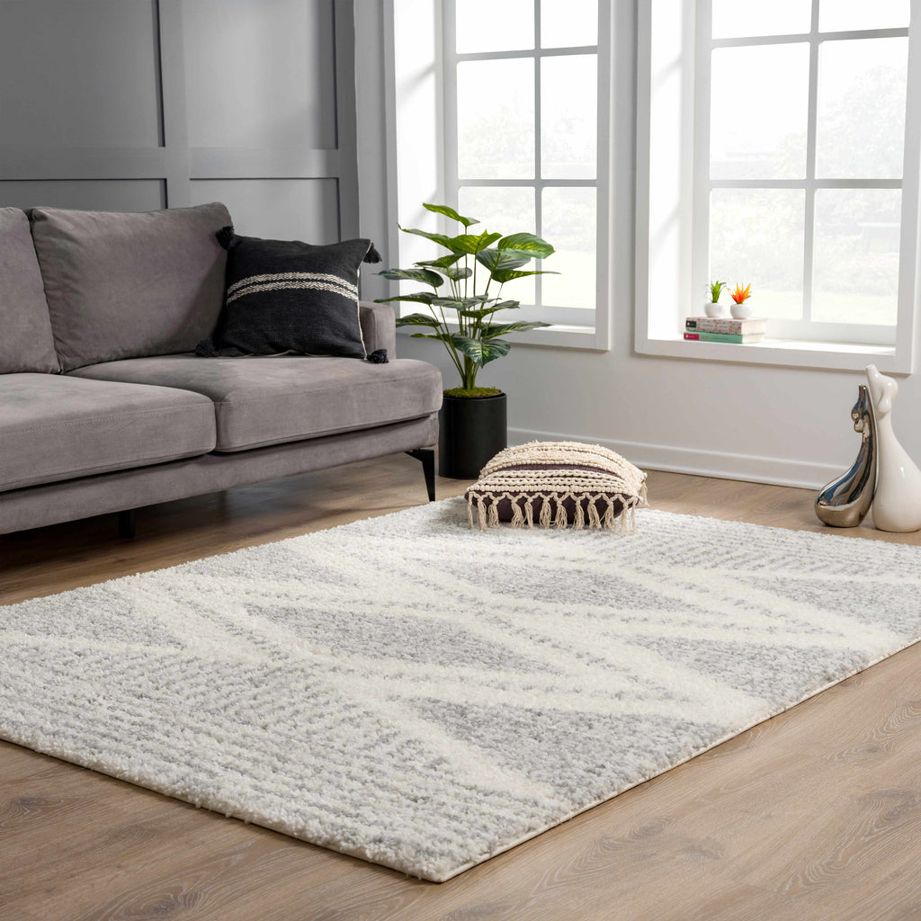 Hauteloom Gala HGACGALAB31 Gray Machine Made Polypropylene Rug