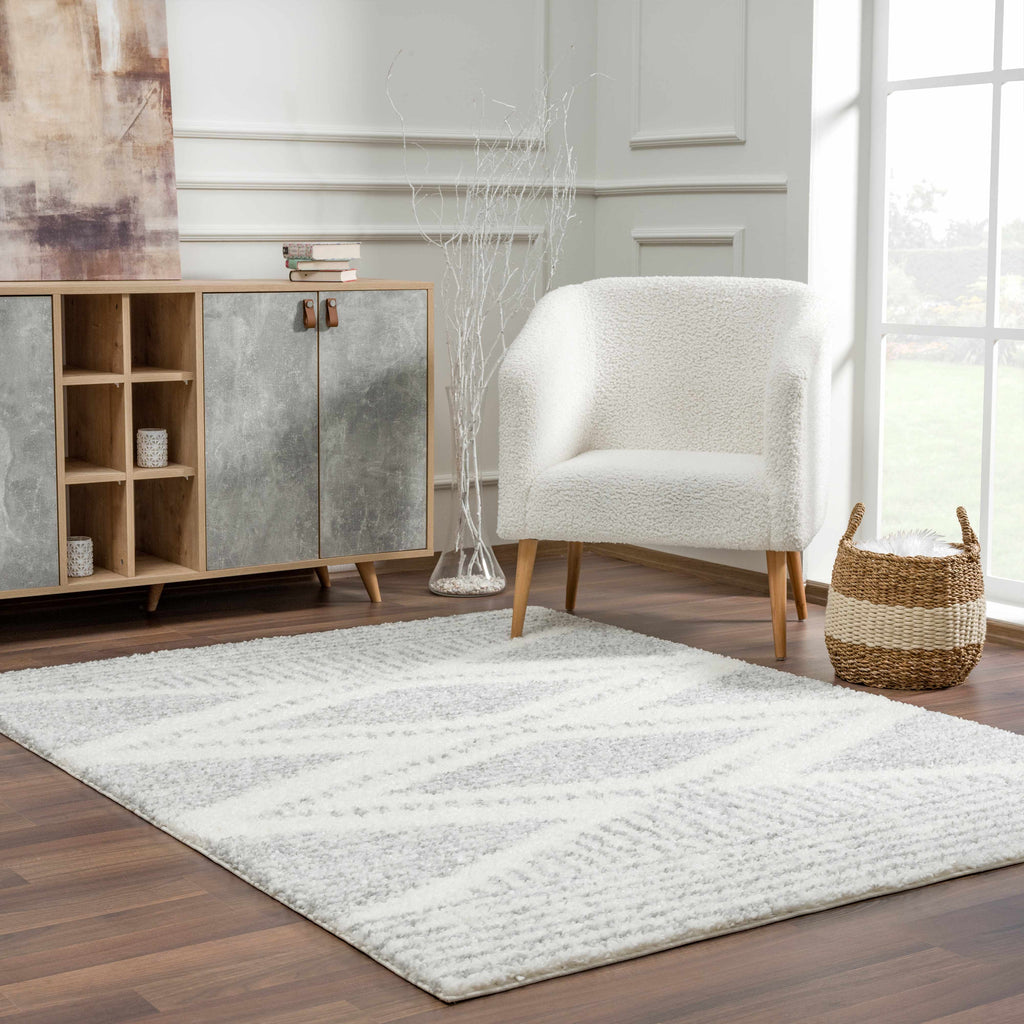 Hauteloom Gala HGACGALAB31 Gray Machine Made Polypropylene Rug
