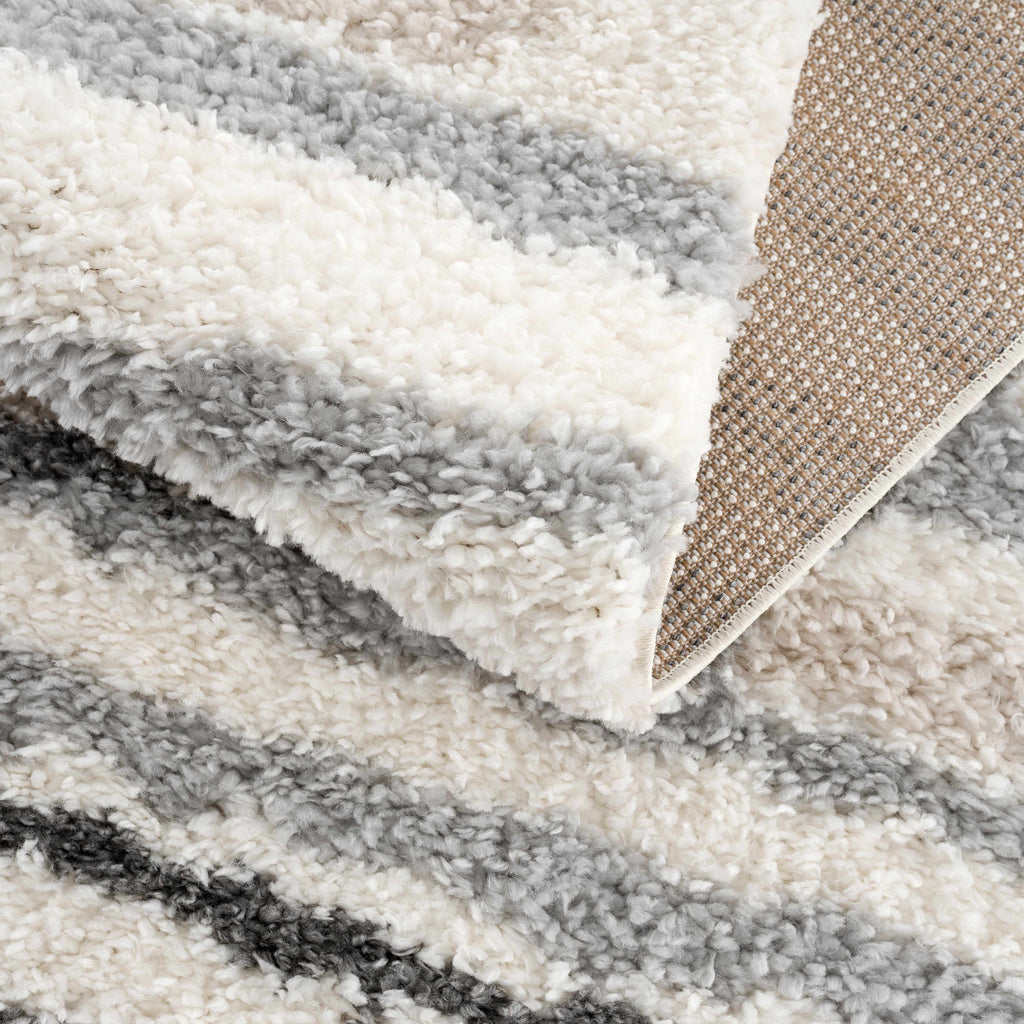 Hauteloom Zoya HGACZOYA883 Cream Machine Made Polypropylene Rug