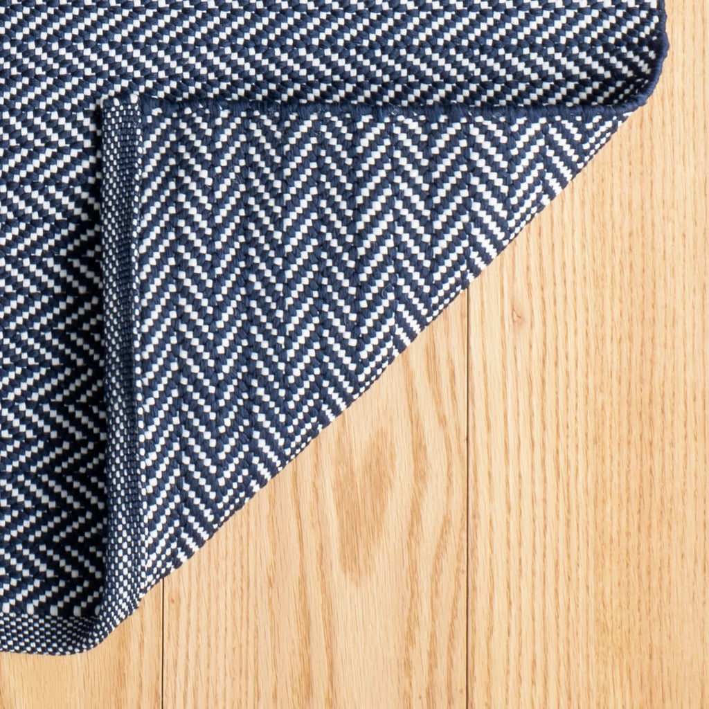 dash albert herringbone da285 indigo rug
