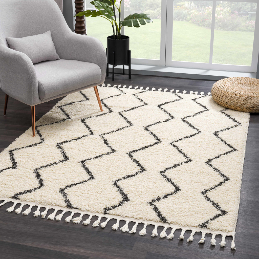 Hauteloom West End WES Charcoal Machine Made Polypropylene Rug
