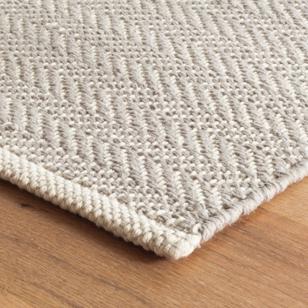 dash albert herringbone rda421 dove grey rug