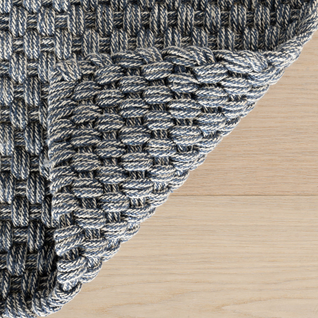 dash albert bridges da2509 navy woven flatwoven cotton rug