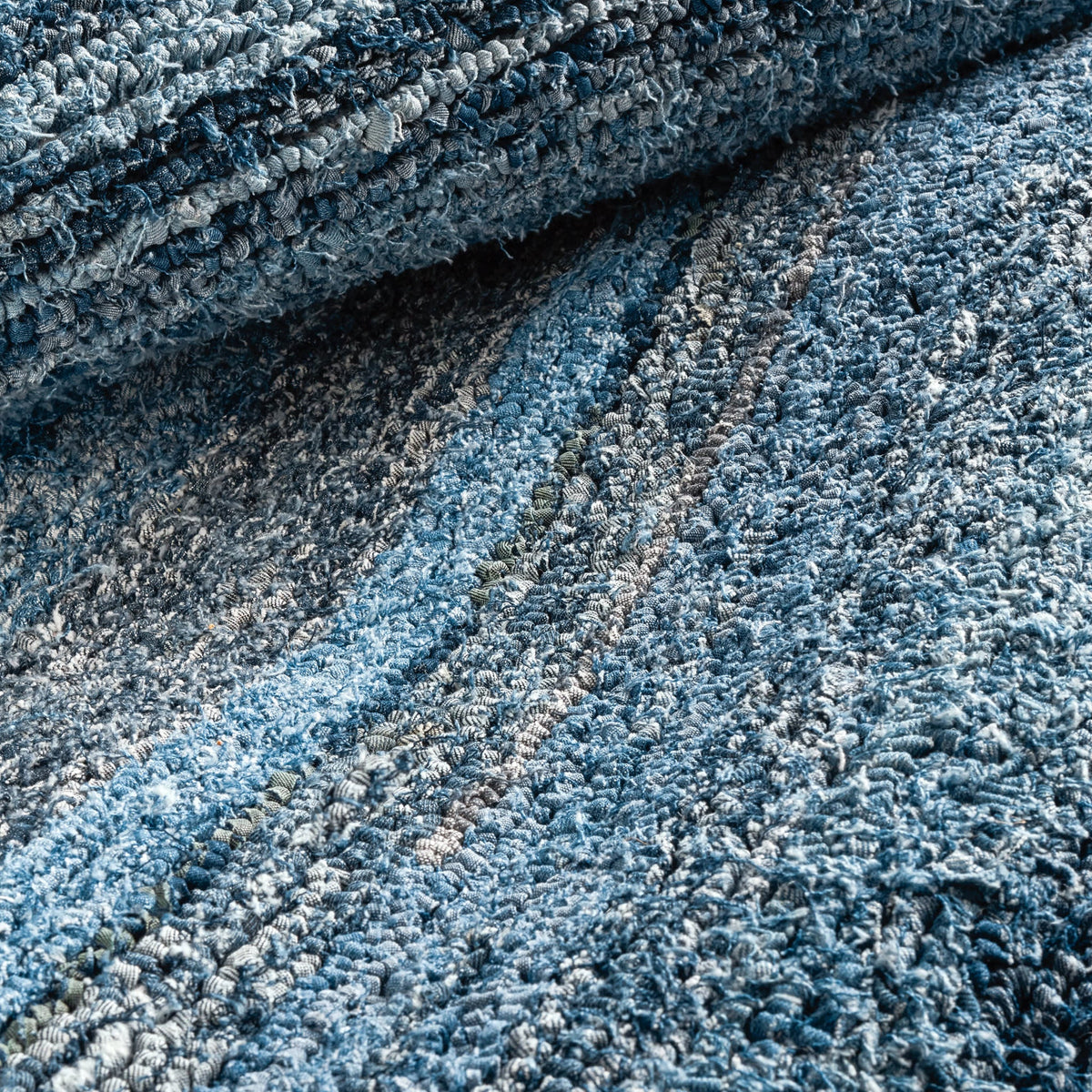 dash albert denim chindi da2206 blue hand hooked cotton rug