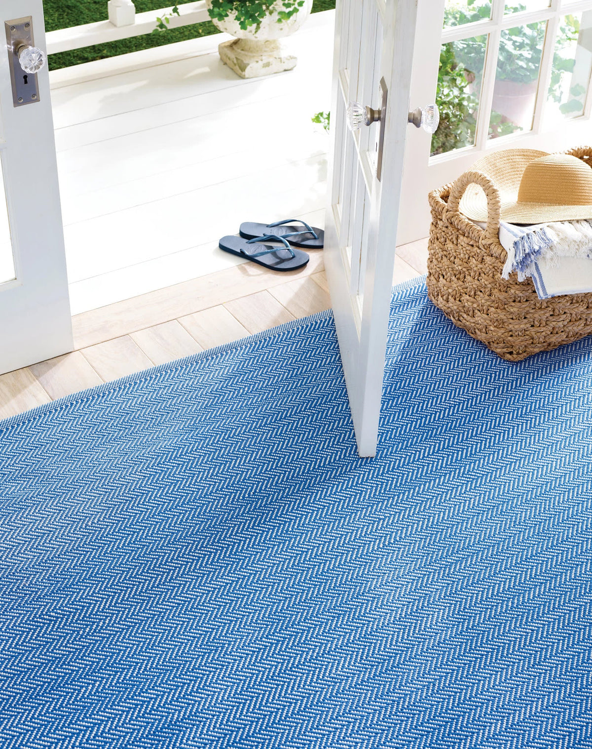 dash albert herringbone da293 french blue rug