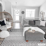 Hauteloom Constantinople CON Black Machine Made Polypropylene Rug