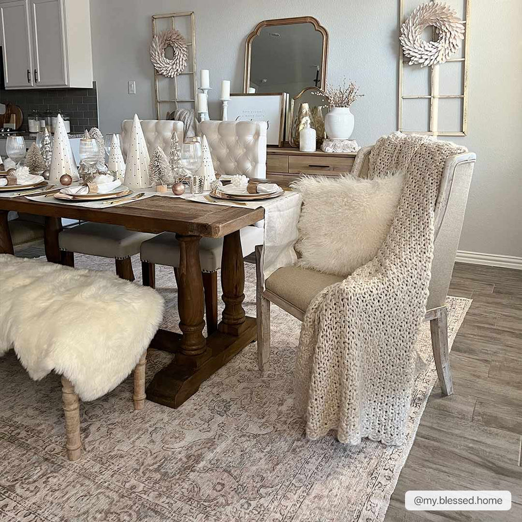 Hauteloom HOLI HOL2301 Beige Machine Made Polyester Rug