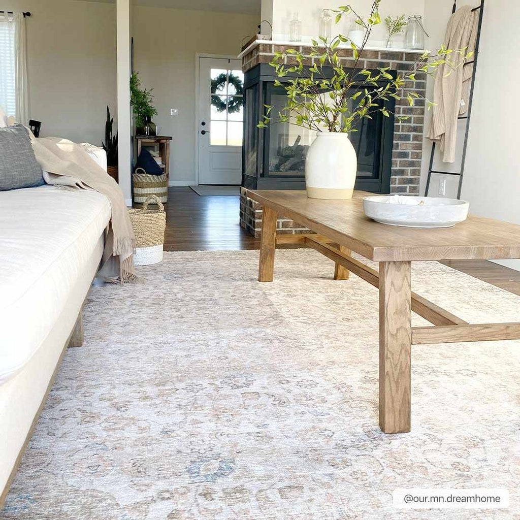 Hauteloom HOLI HOL2301 Beige Machine Made Polyester Rug