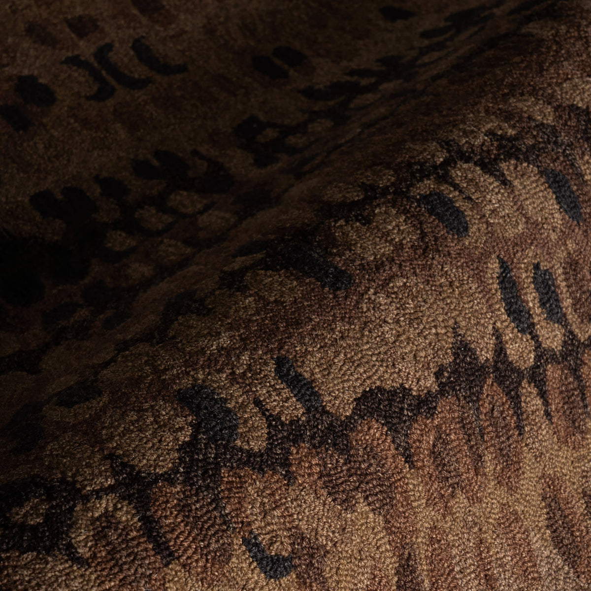 dash albert paint chip da2444 bark hand hooked wool rug