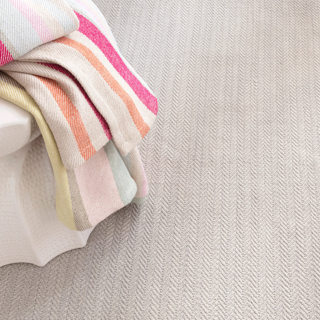 dash albert herringbone rda421 dove grey rug