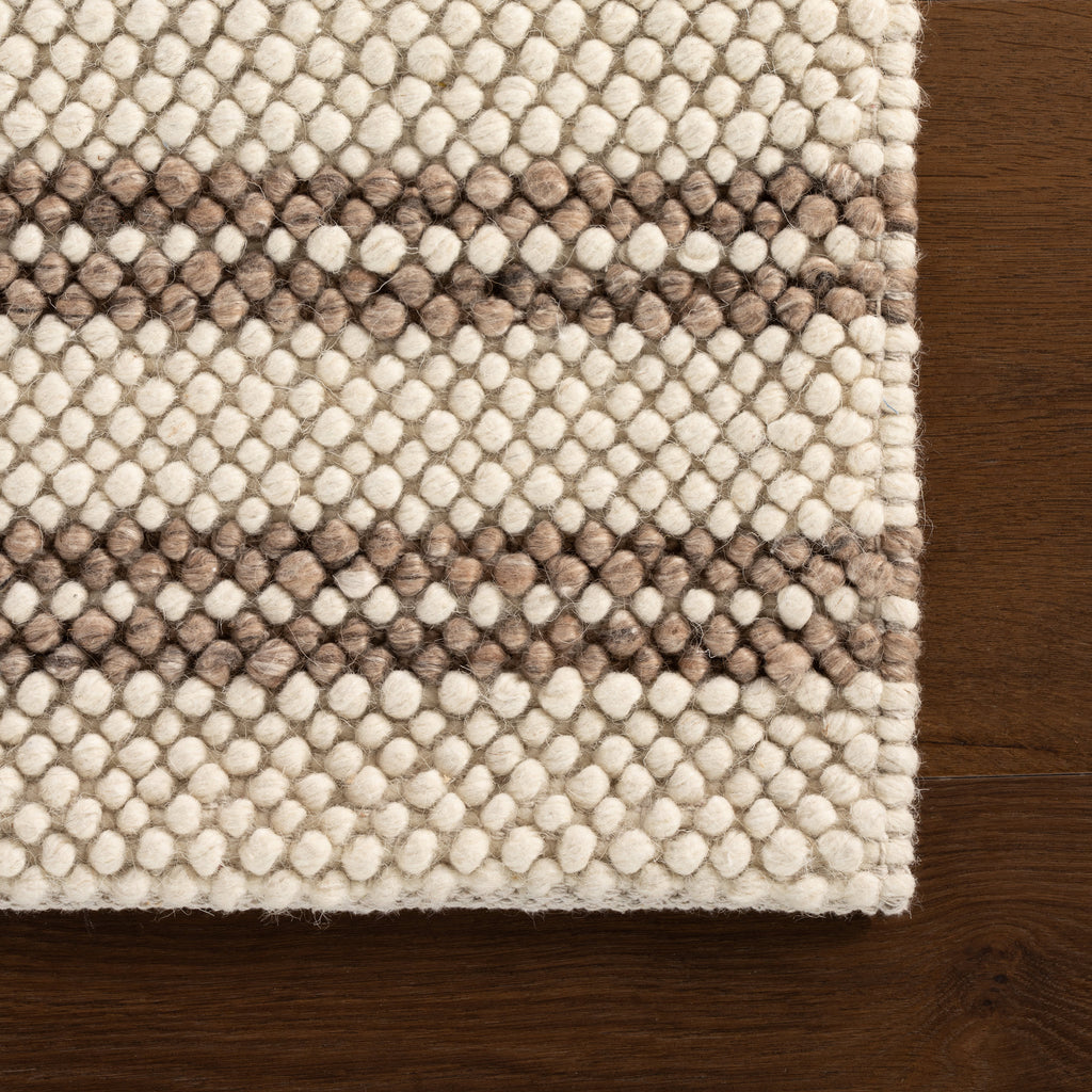dash albert venit da2561 brown hand hooked wool rug