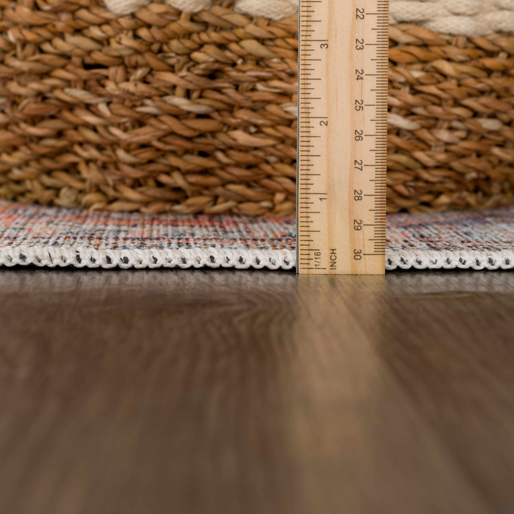 Hauteloom Konstantina HGEBKONSTA1 Peach Machine Made Rug