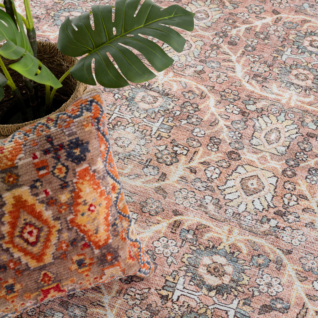 Hauteloom Urpi HGEBURPI8A2 Peach Machine Made Rug
