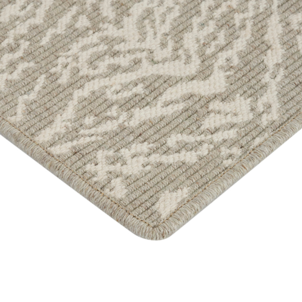 rugs done right custom savoy savtg soft green rug