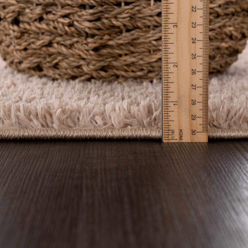 Hauteloom Judy SAFBJUDY871 Dark Red Machine Made Polyester Rug