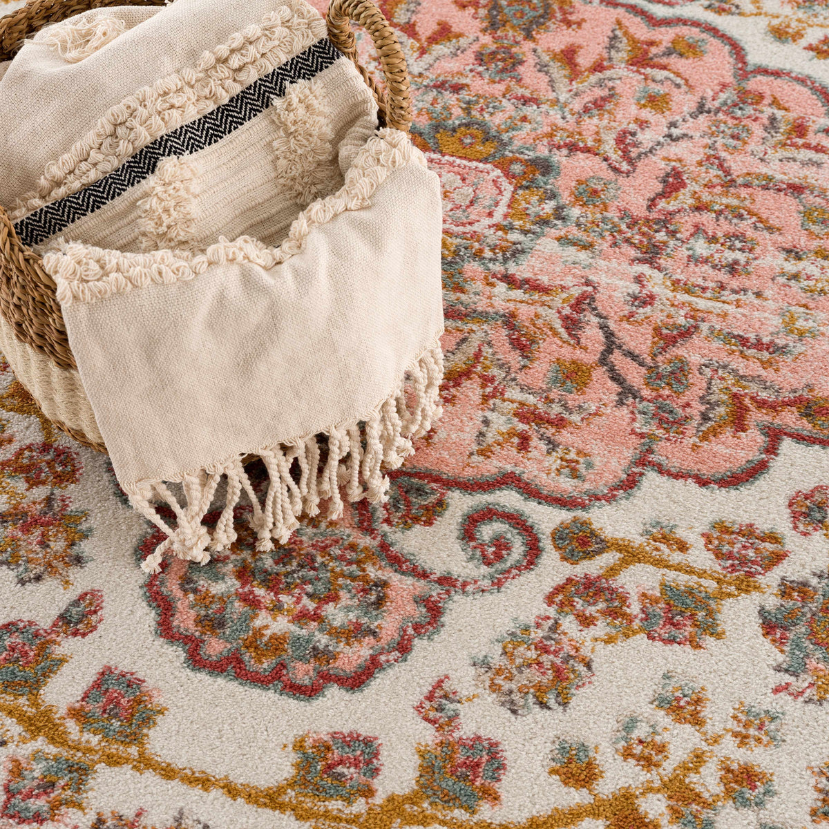 Hauteloom Oark OAR Mustard Machine Made Polypropylene Rug
