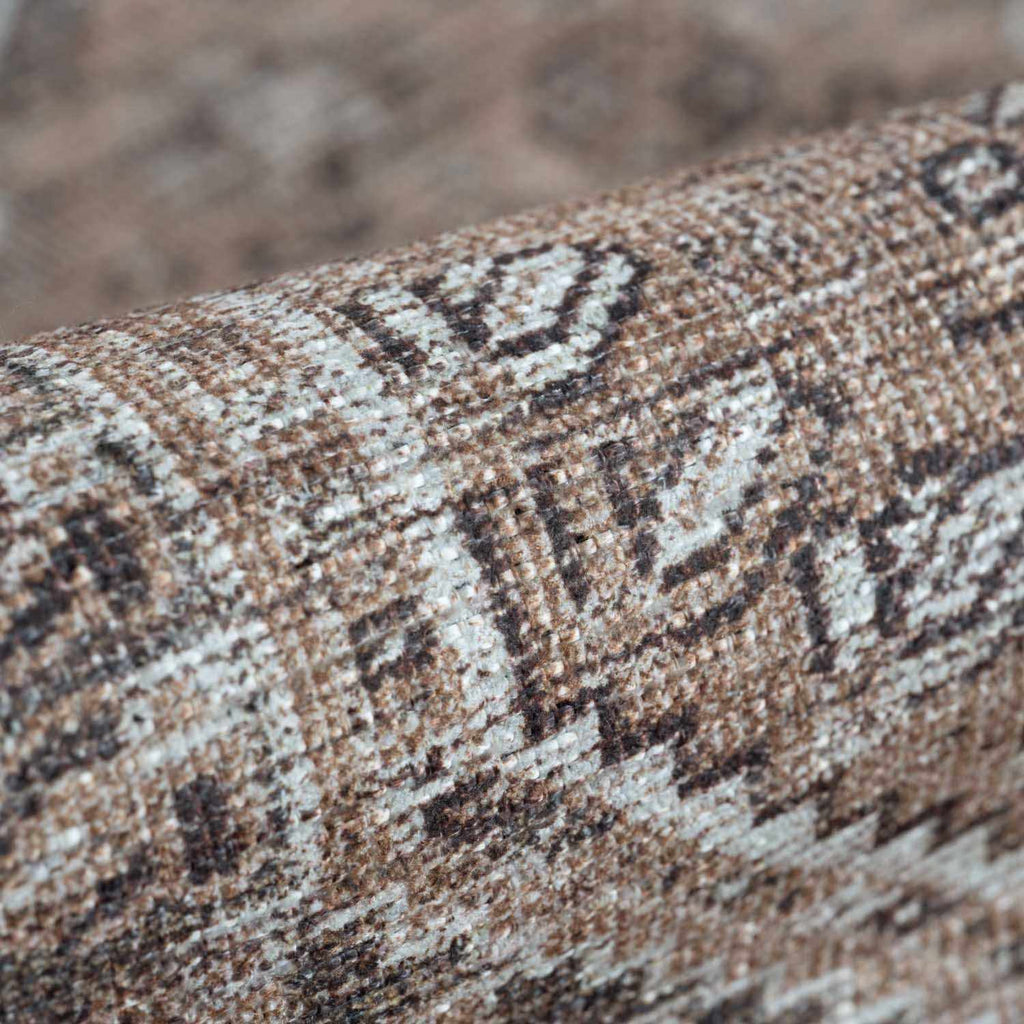 Hauteloom Barny SAMABARNYA6 Light Brown Machine Made Polyester Rug