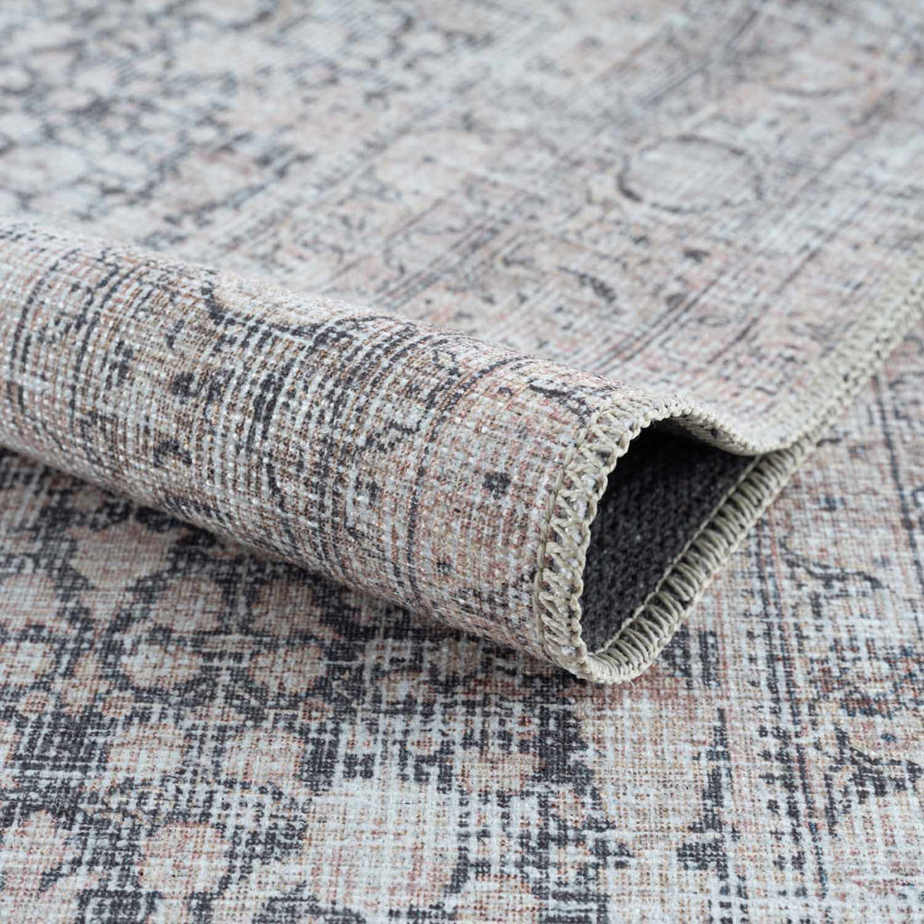 Hauteloom Hedda SAMAHEDDAA1 Light Gray Machine Made Polyester Rug