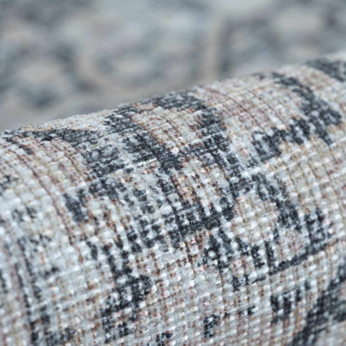 Hauteloom Hedda SAMAHEDDAA1 Light Gray Machine Made Polyester Rug