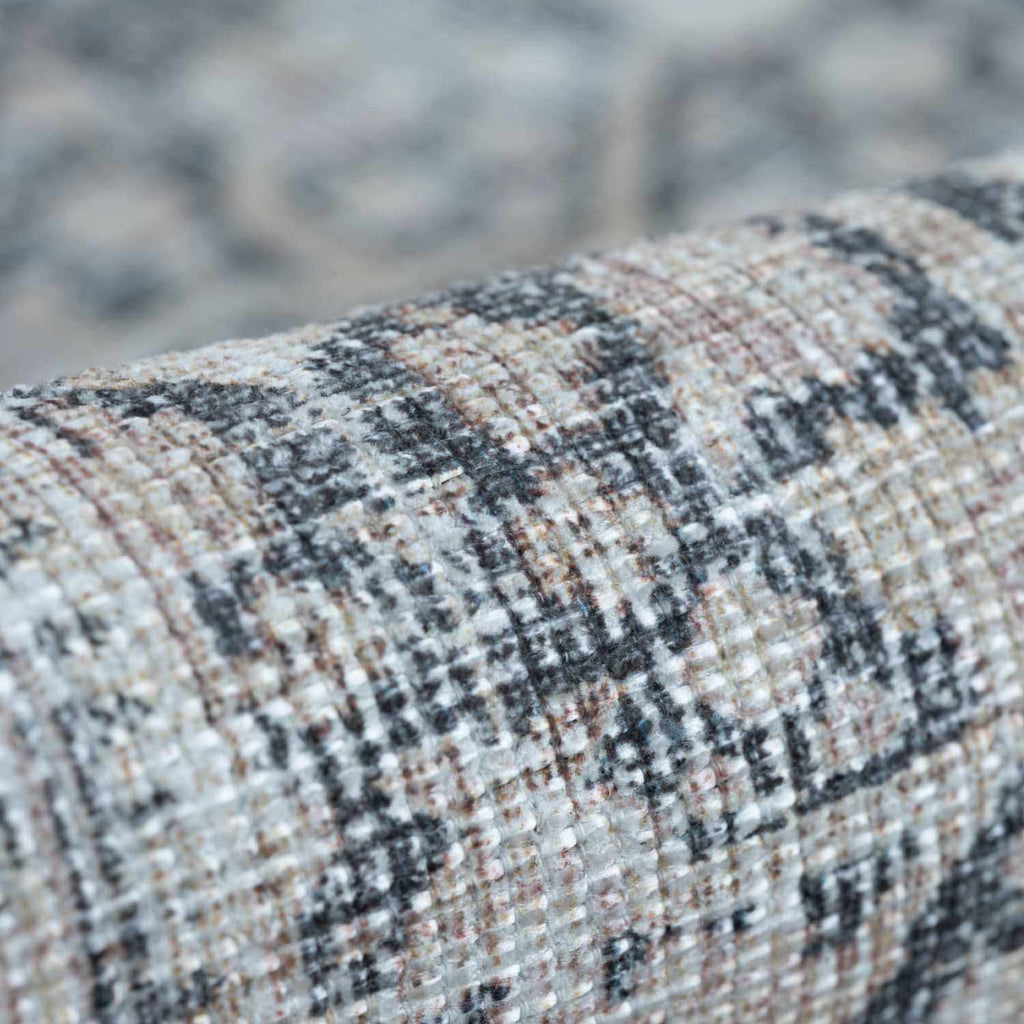Hauteloom Hedda SAMAHEDDAA1 Light Gray Machine Made Polyester Rug
