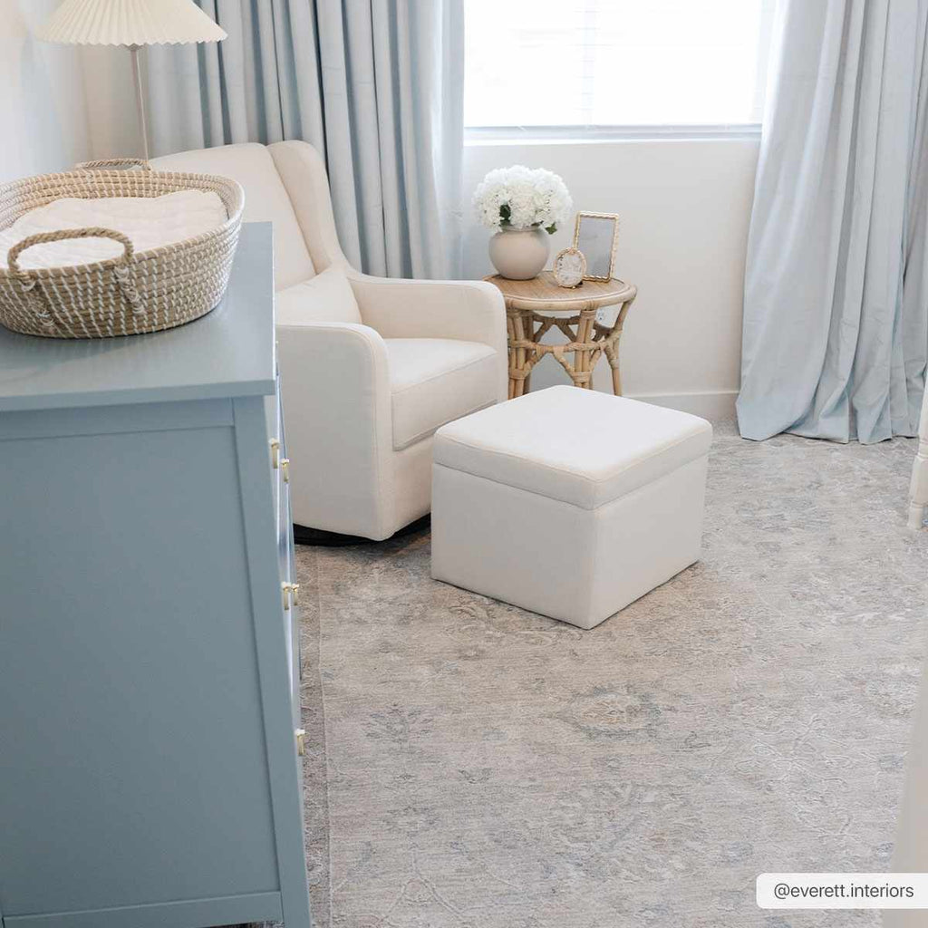 Hauteloom Albuquerque ALBUQ Light Gray Machine Made Polyester Rug