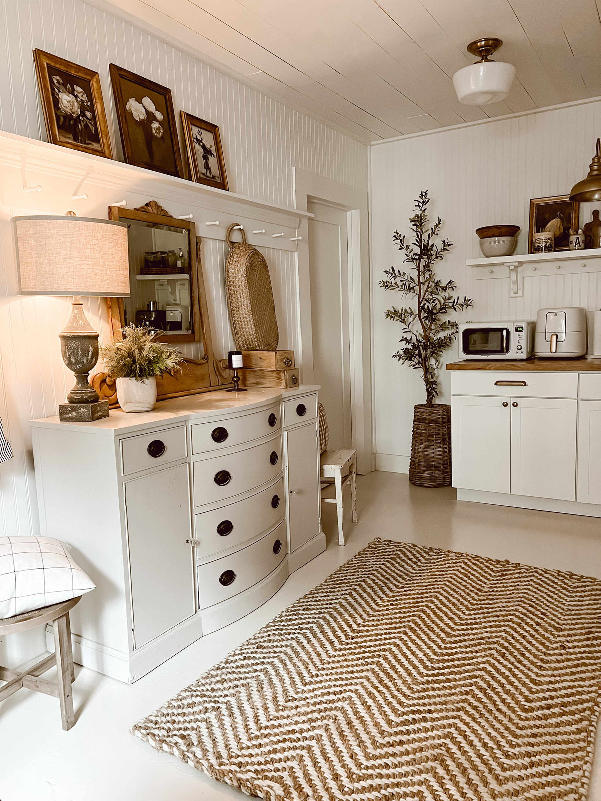 Hauteloom Aren SKEAARENJA1 Tan Woven/Flatwoven Jute Rug