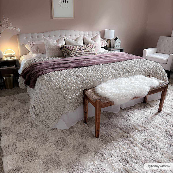 Hauteloom Atira SUSGATIRBA5 Cream Machine Made Polypropylene Rug