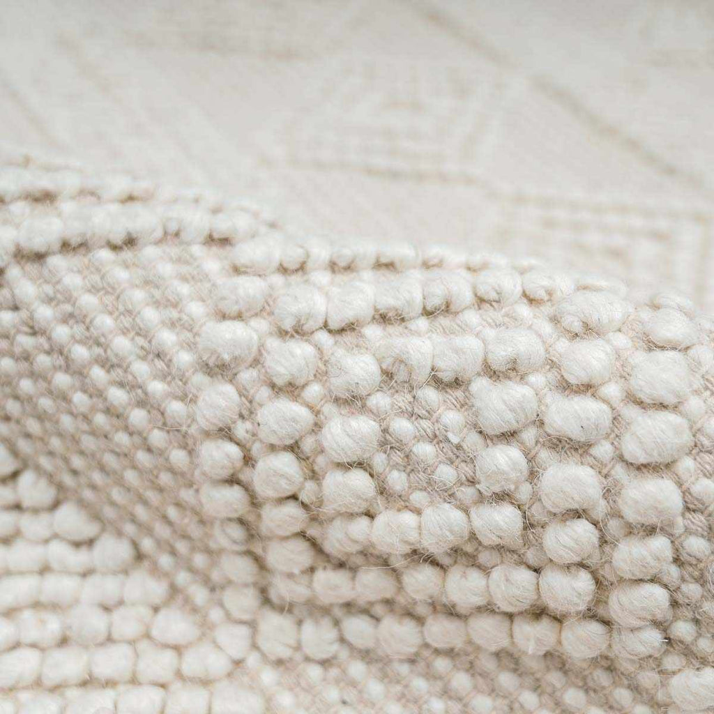 Hauteloom Bolinger BLNG White Woven/Flatwoven Wool Rug