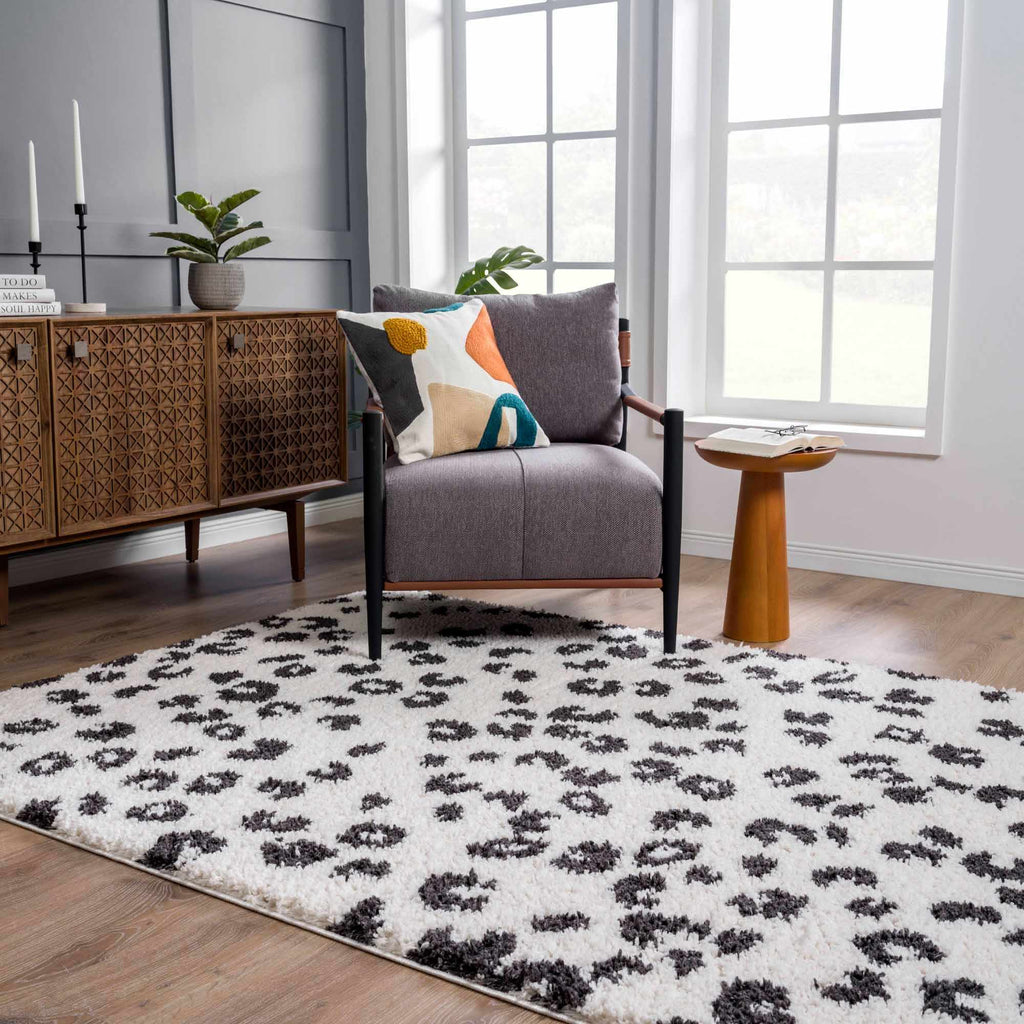 Hauteloom Zhen SBMMZHEN8A1 White Machine Made Polyester Rug