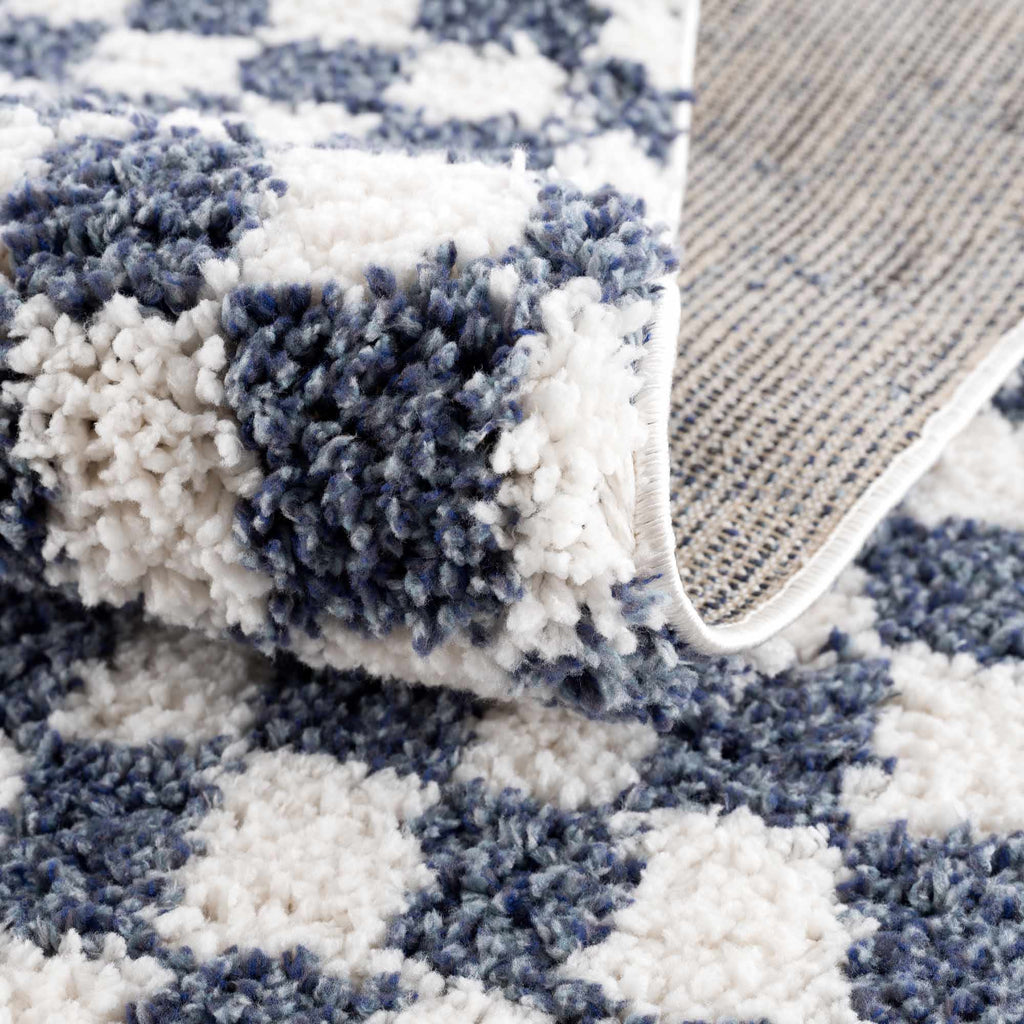 Hauteloom Kieu SBMMKIEU8A1 White Machine Made Polyester Rug