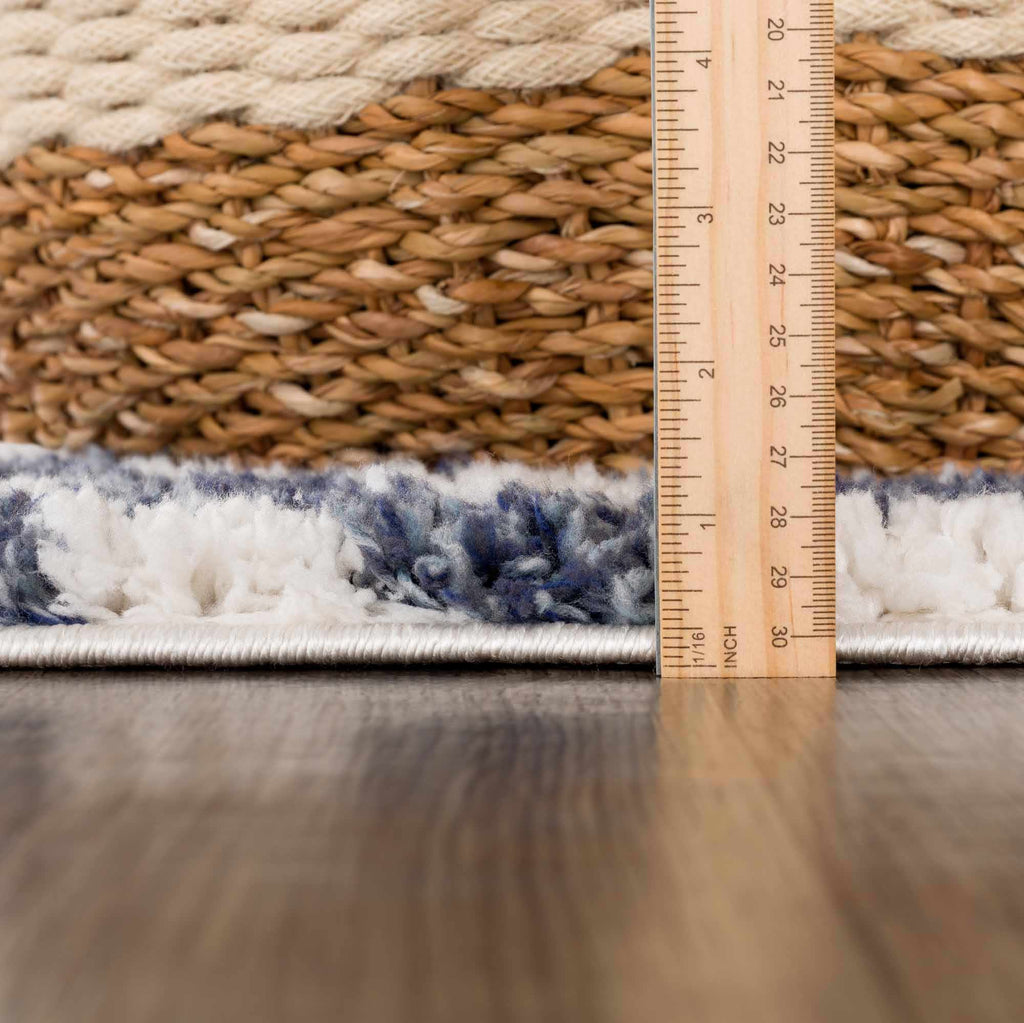 Hauteloom Kieu SBMMKIEU8A1 White Machine Made Polyester Rug