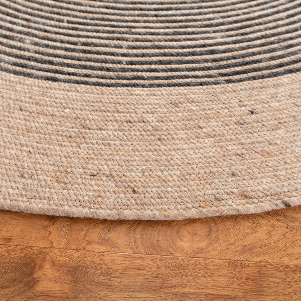 safavieh clearance braided brd904b beige rug