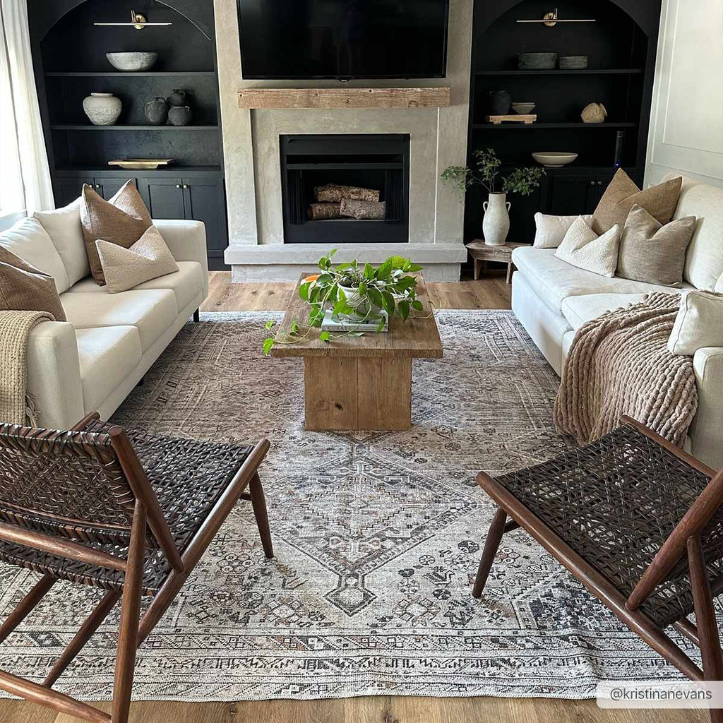 Hauteloom Barny SAMABARNYA5 Ivory Machine Made Polyester Rug