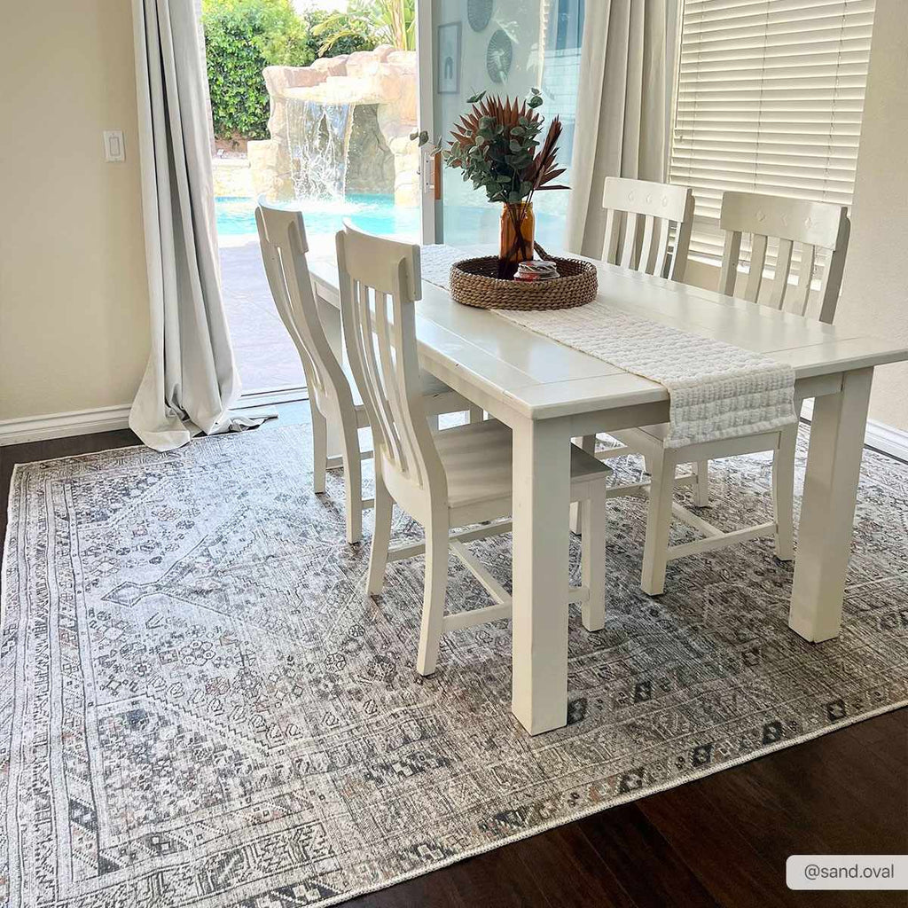Hauteloom Barny SAMABARNYA5 Ivory Machine Made Polyester Rug