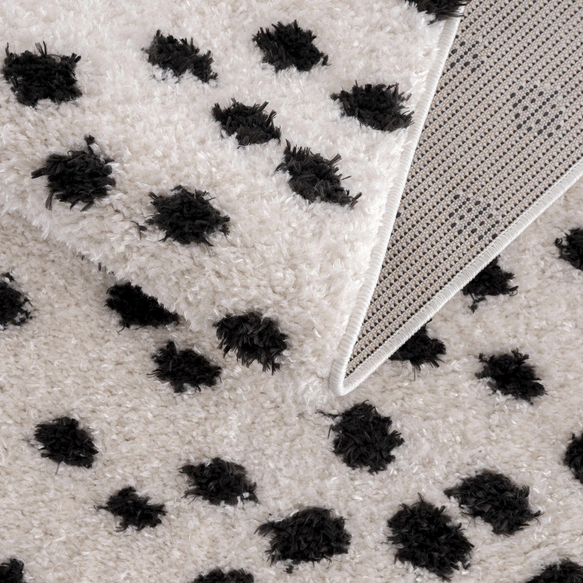 Hauteloom Cansu HRDOCANSAA1 Black Machine Made Polyester Rug