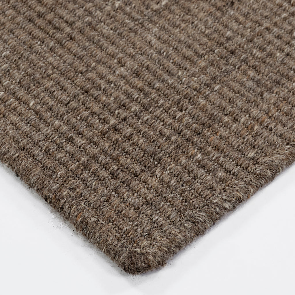 dalyn chambal ch1 chocolate rug