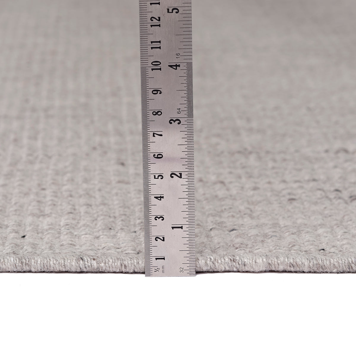 dalyn chambal ch1 putty rug