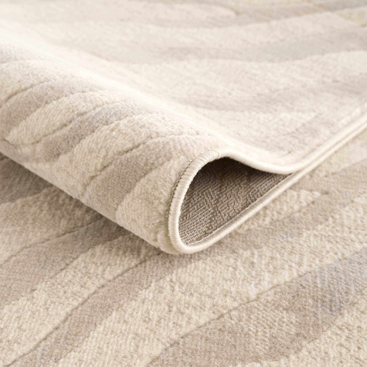 Hauteloom Manteca MNTNM Light Gray Machine Made Polypropylene Rug