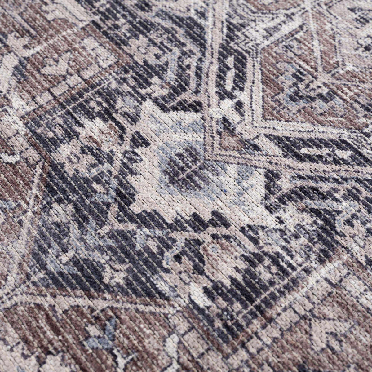 Hauteloom Abner ABN White Machine Made Chenille-Polyester Rug