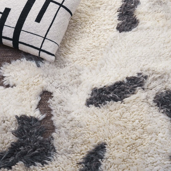 safavieh clearance casablanca csb146a ivory rug