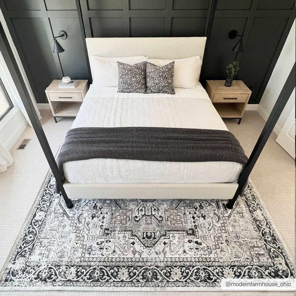 Hauteloom Cabacungan CABAC Black Machine Made Polyester Rug