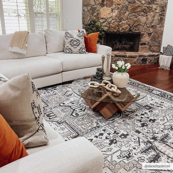 Hauteloom Cabacungan CABAC Black Machine Made Polyester Rug