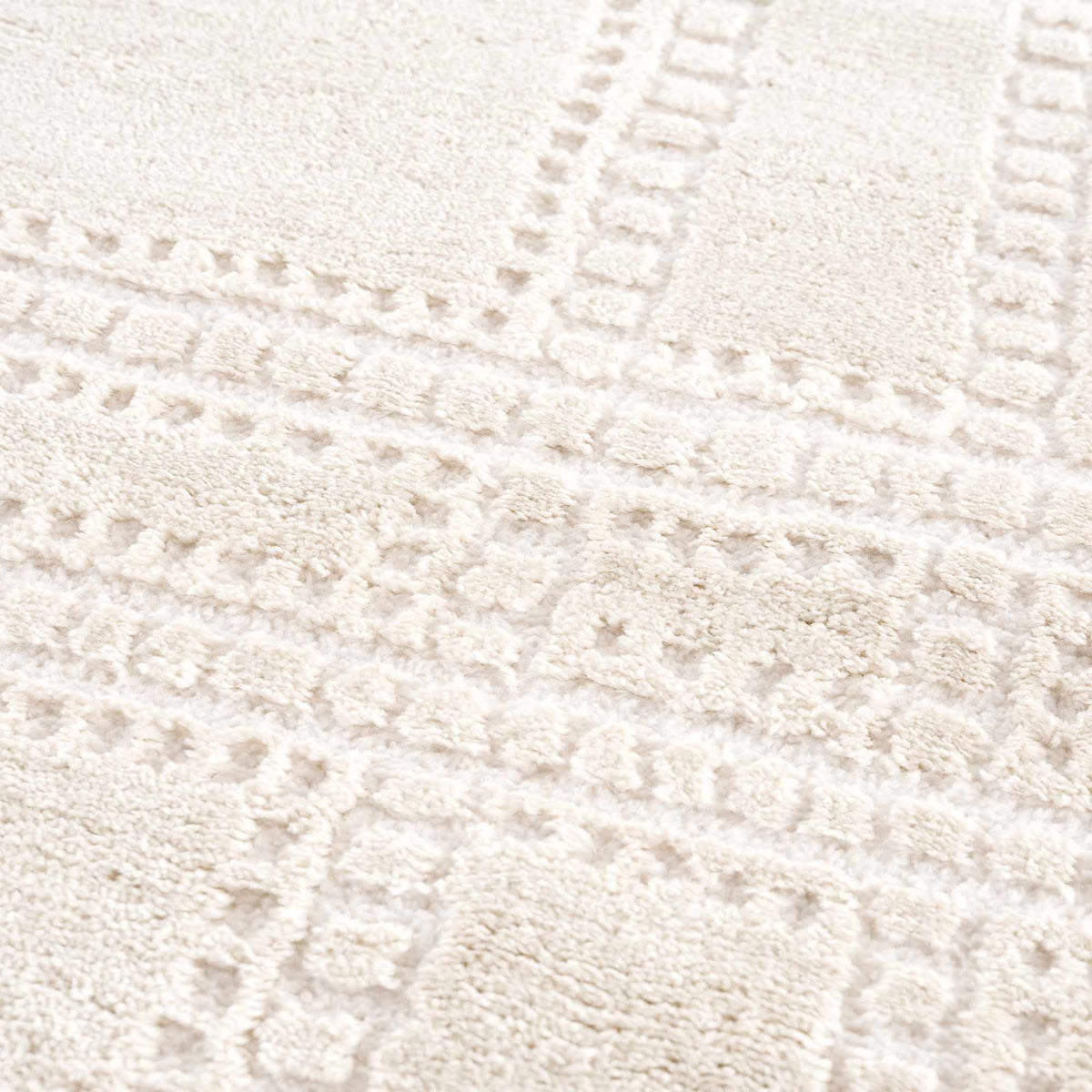 Hauteloom Ryuu HDEURYUU8A3 Beige Machine Made Polypropylene Rug