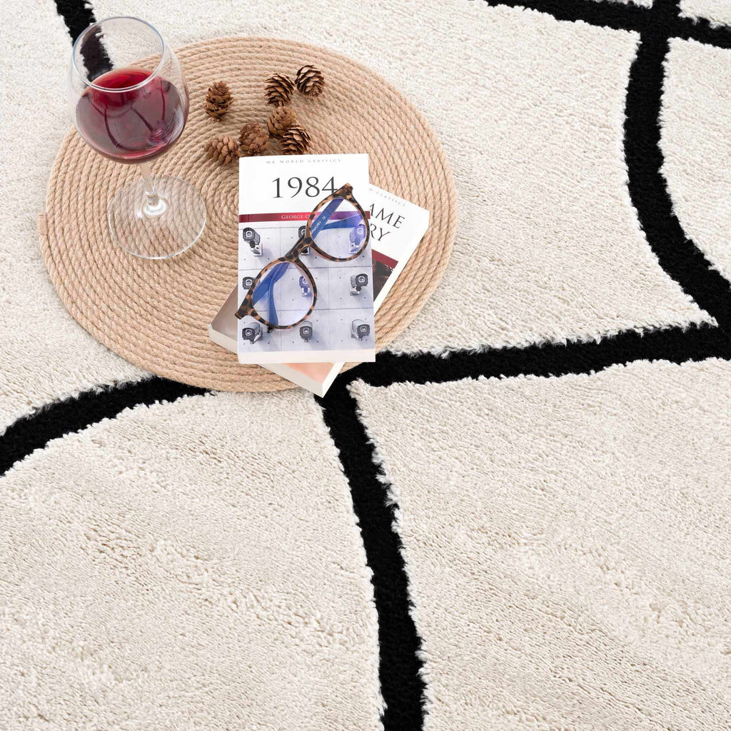 Hauteloom Azana HDEUAZANAA1 Beige Machine Made Polypropylene Rug