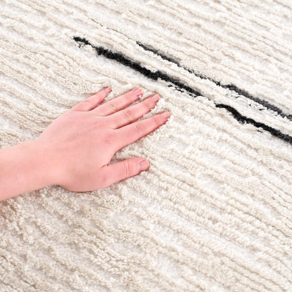 Hauteloom Riad HDEURIAD8A1 Beige Machine Made Polypropylene Rug