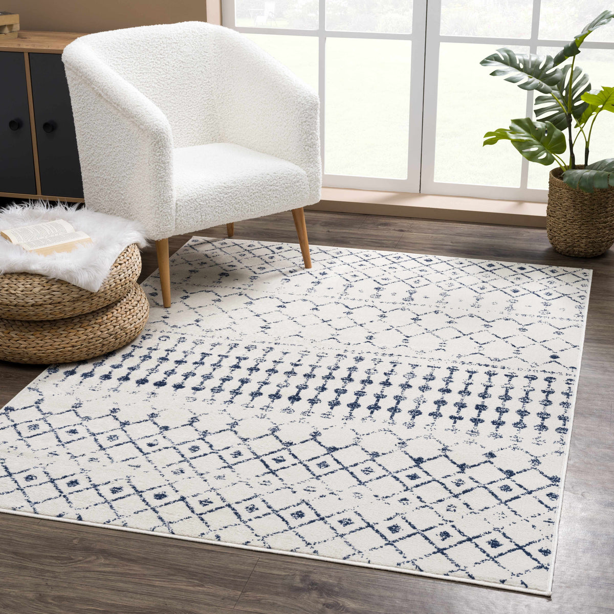 Hauteloom Tigris TGS2332 Ivory Machine Made Polypropylene Rug