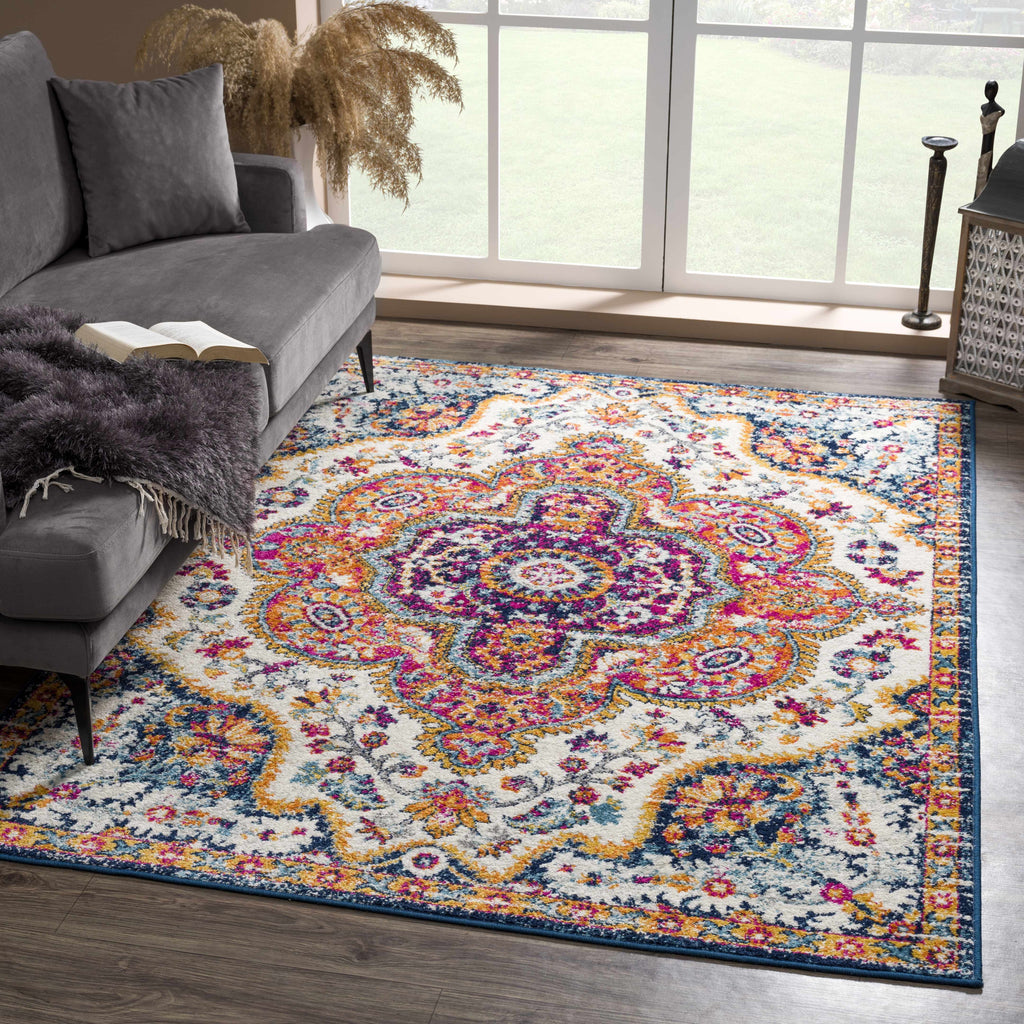 Hauteloom Simsbury SIM Light Gray Machine Made Polypropylene Rug