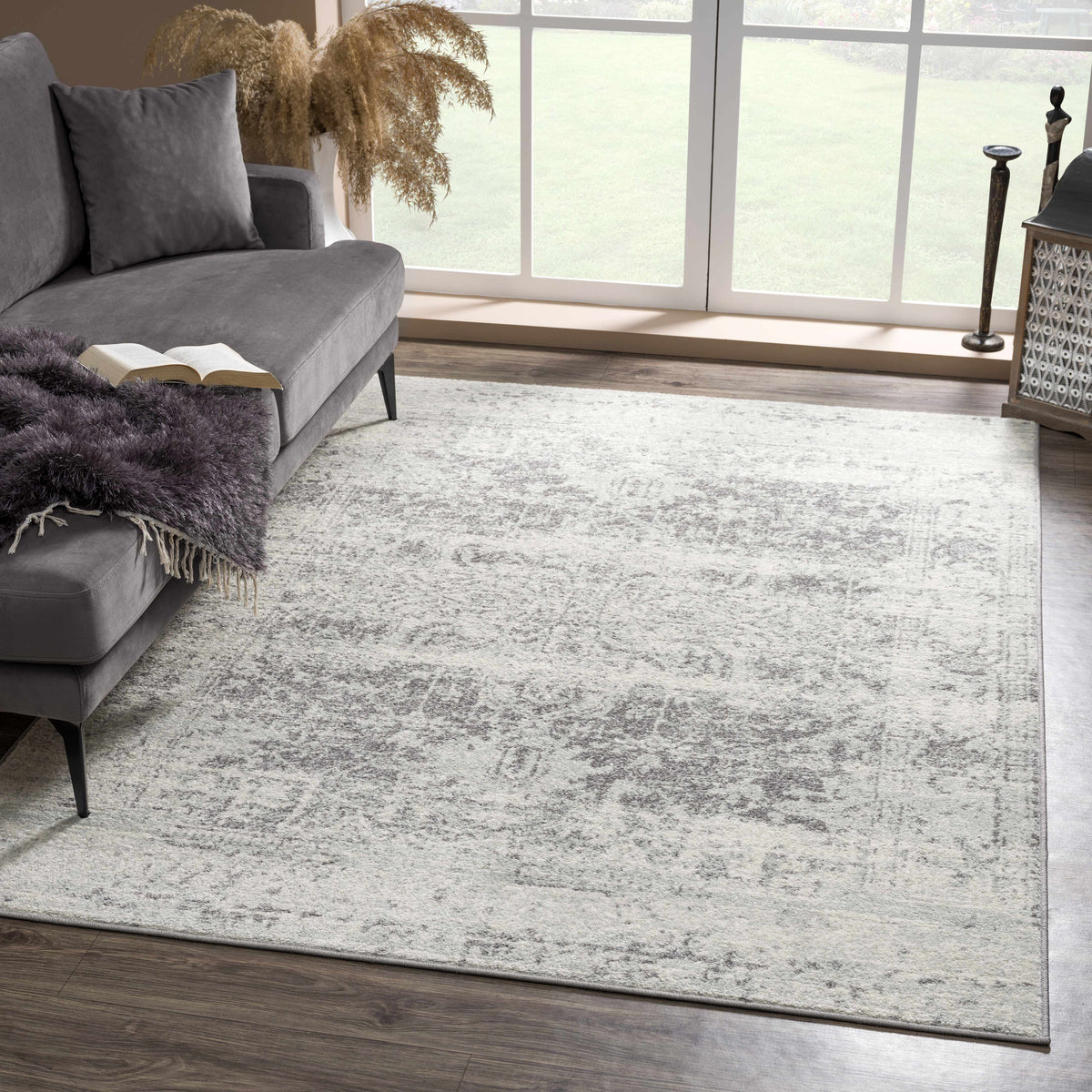 Hauteloom Rachel RAC Charcoal Machine Made Polypropylene Rug